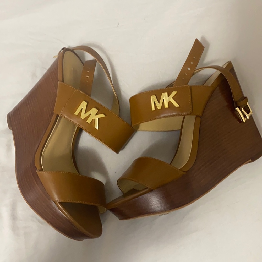 MK